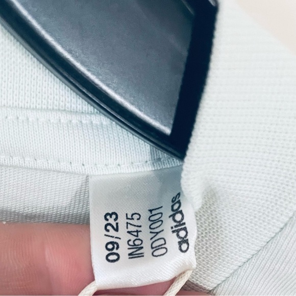 NWT Adidas Men's Crew Neck Short Sleeve T-Shirt, 100% Cotton, Size Medium Tall - Picture 9 of 11